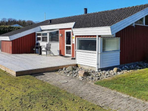 Luxurious Holiday Home in Bjert on Beach in Grønninghoved Strand